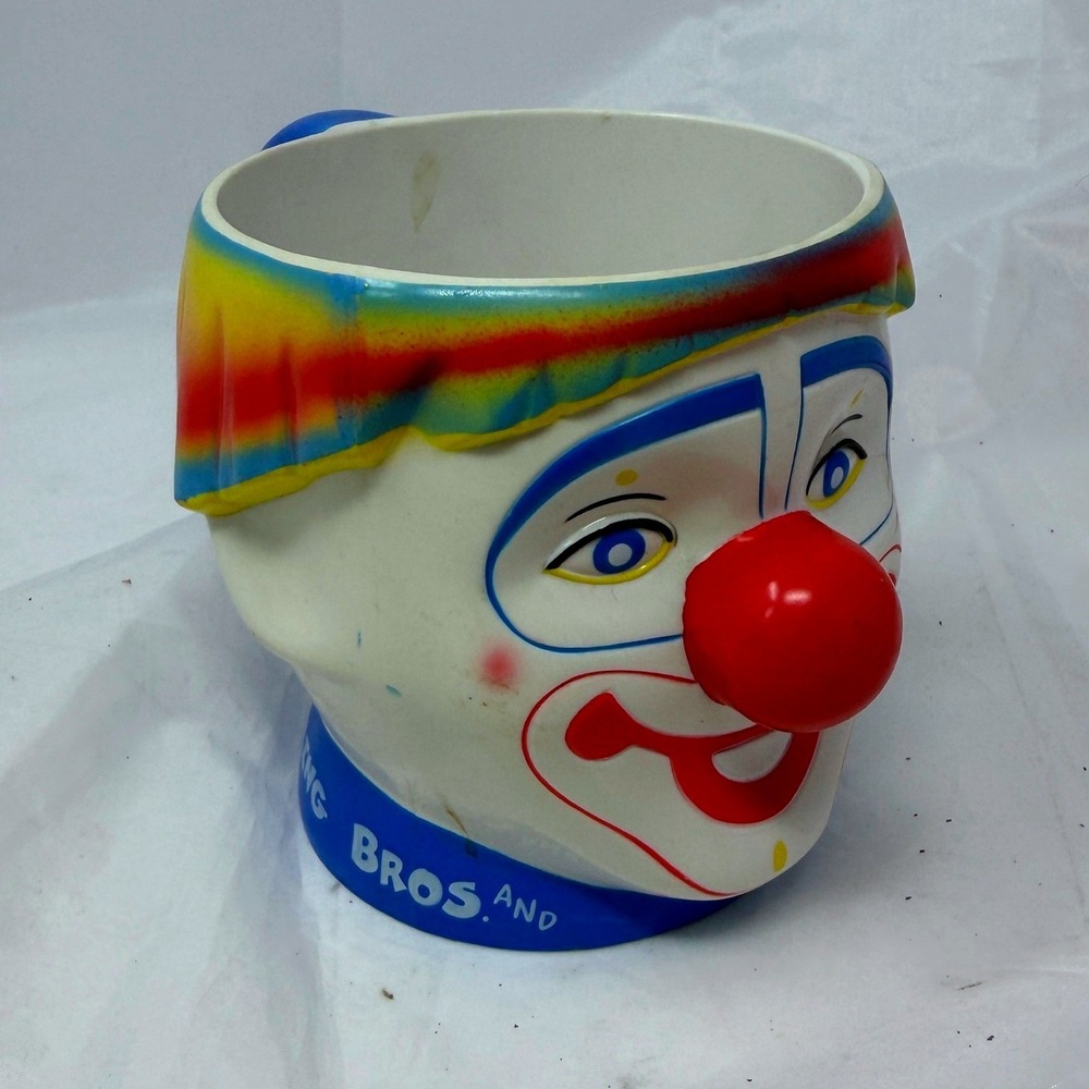 Vintage 1999 Ringling Bros Barnum & Bailey Circus Clown Head Plastic Mug Cup